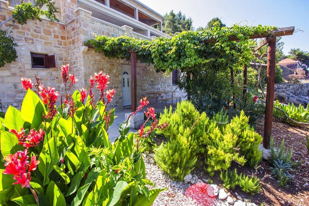 Seaside Secluded Apartments Cove Skozanje, Hvar - 5713 Gdinj Zewnętrze zdjęcie